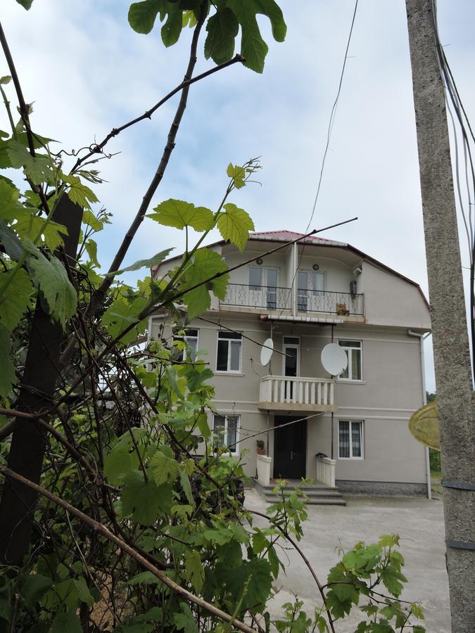 Shamil House Pensionat Makhinjauri Eksteriør billede